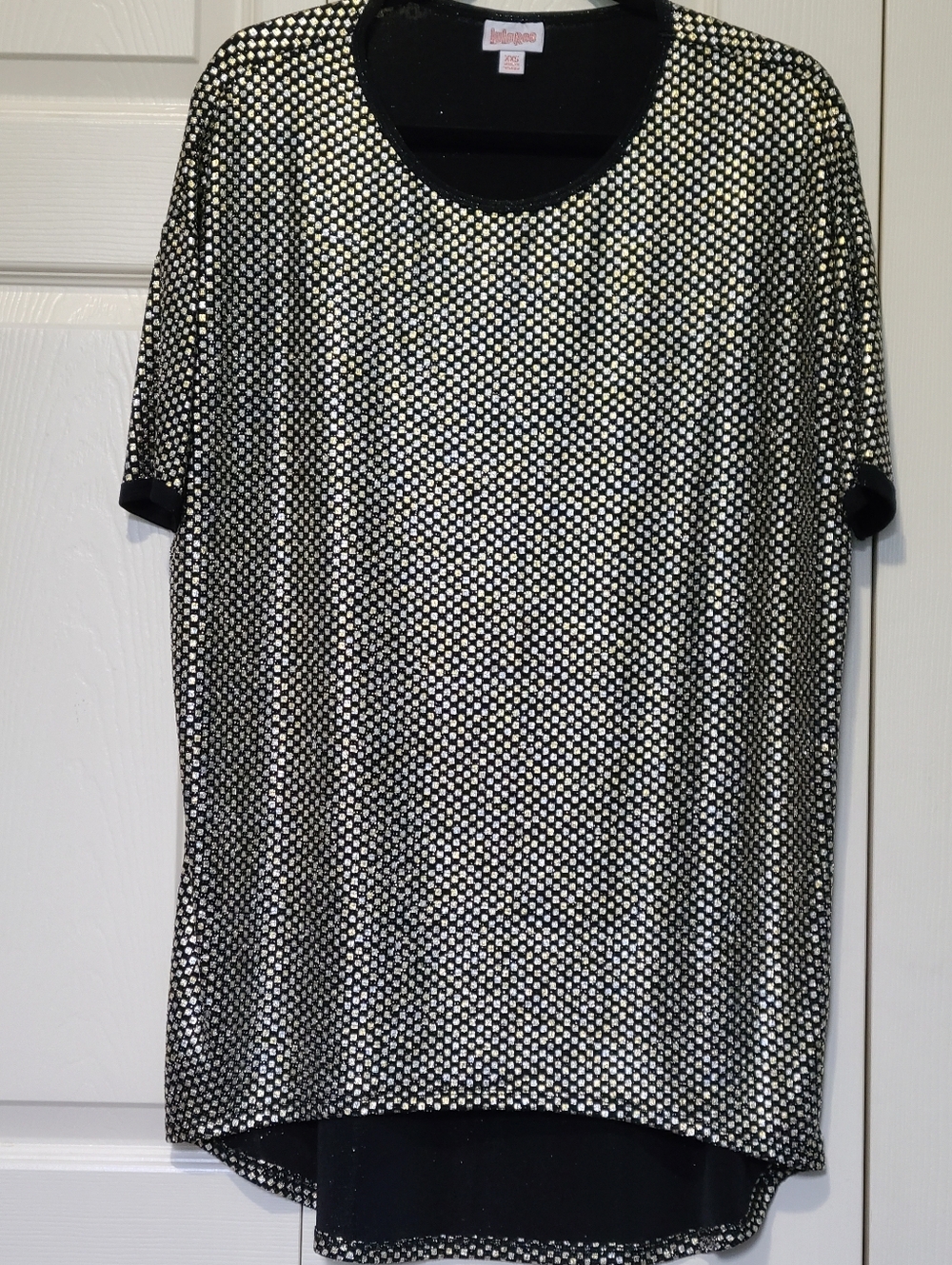 Elegant Metallic Tunic Top Black Stretch Knit Oversize Party Cruise LuLaRoe Irma